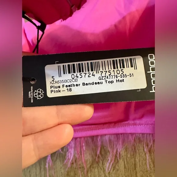 Boohoo Hot Pink Feather Crop Top – Size 14 - Picture 3 of 4